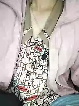 lytamye online show from March 10, 2025, 10:39 am