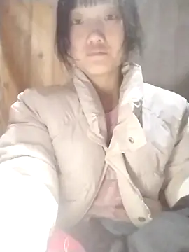 lytamye online show from February 25, 2025, 12:27 pm