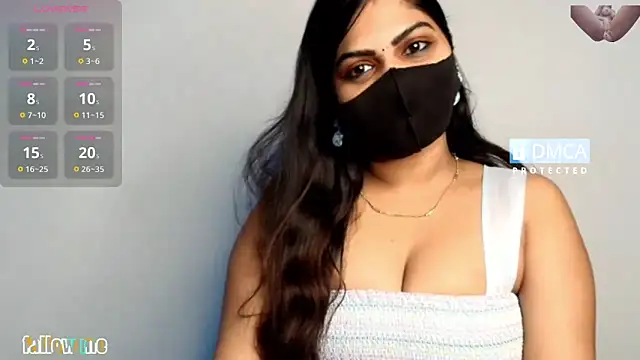 Snapshot of sameeksha_9 chatting on October 10, 2025, 5:14 pm sameeksha 9 online show from October 10, 2025, 5:14 pm