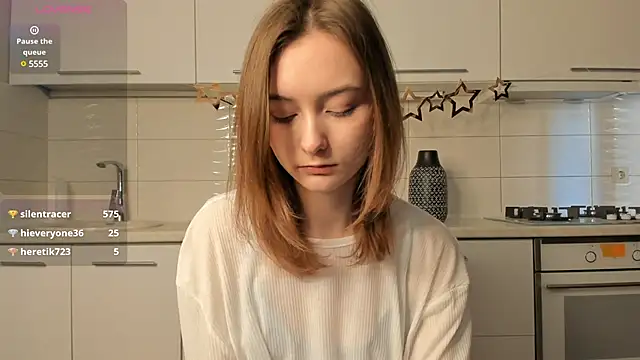 Snapshot of AngieDeans chatting on March 19, 2025, 7:29 am AngieDeans online show from March 19, 2025, 7:29 am