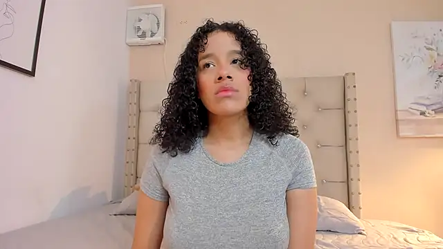 vanesasexyhot21 online show from March 24, 2026, 2:22 am