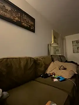 kikiwonderbar online show from October 4, 2025, 1:07 am