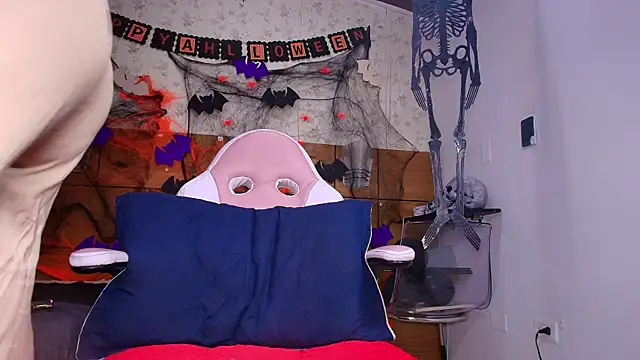 Snapshot of aisha_sh chatting on October 17, 2025, 11:56 am aisha sh online show from October 17, 2025, 11:56 am