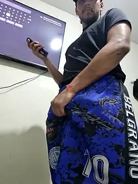 kozzleo online show from February 26, 2025, 10:15 pm