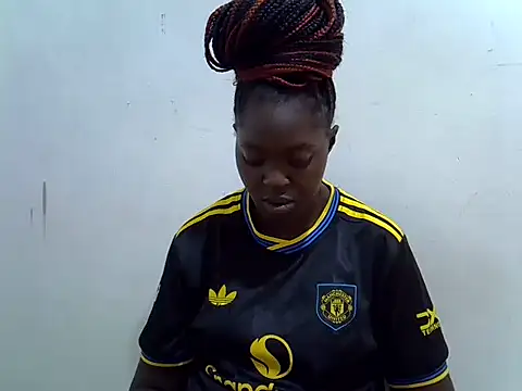 pretty tallgirl online show from April 16, 2026, 8:48 am