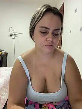 Im Amelia online show from April 21, 2026, 1:42 am