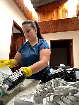 Snapshot of Im_Amelia chatting on November 6, 2025, 12:42 pm Im Amelia online show from November 6, 2025, 12:42 pm