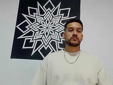 Snapshot of _CHRIS-DENNIS_ chatting on April 15, 2026, 1:55 am CHRIS-DENNIS online show from April 15, 2026, 1:55 am