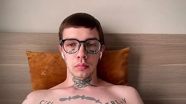 anahori  simon online show from February 27, 2026, 1:06 am