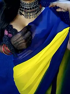 Savita hotmom online show from November 22, 2025, 4:50 pm