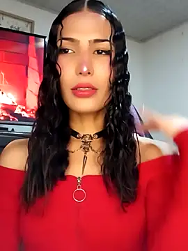 Lanna hott  online show from November 14, 2025, 7:39 pm