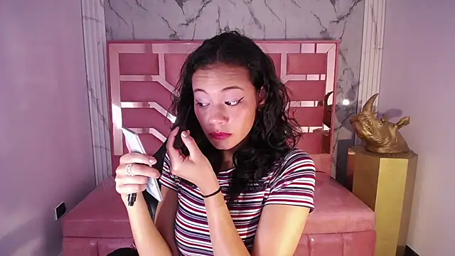 Snapshot of Tyna_ch chatting on January 17, 2025, 4:26 pm Tyna ch online show from January 17, 2025, 4:26 pm