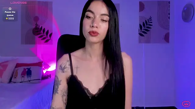 Snapshot of samy_lewis chatting on November 20, 2025, 2:45 am samy lewis online show from November 20, 2025, 2:45 am