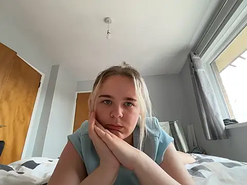 princess blondex online show from May 26, 2026, 10:02 am