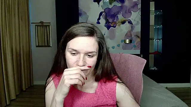 Snapshot of AriaGray chatting on November 8, 2025, 2:20 pm AriaGray online show from November 8, 2025, 2:20 pm