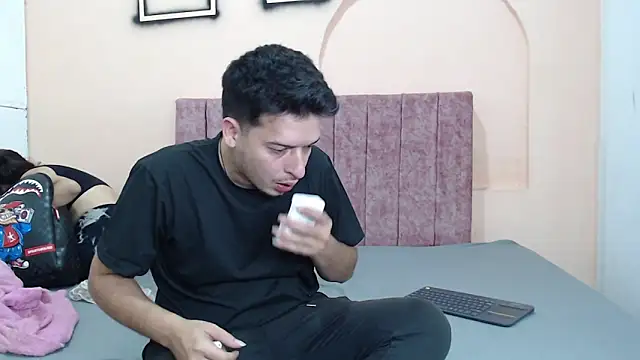 FerneyManti online show from February 5, 2026, 1:18 pm