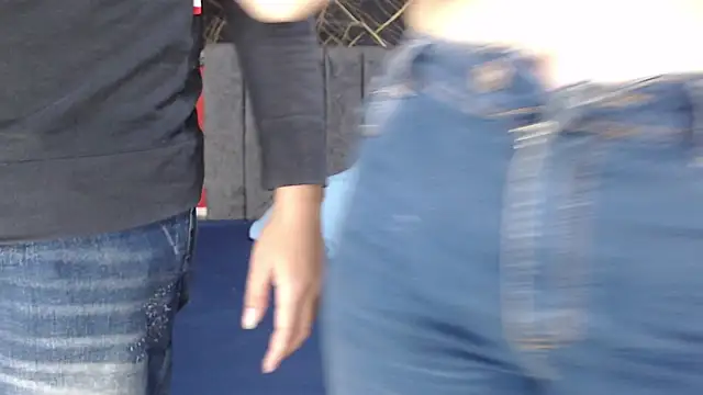 FerneyManti online show from April 18, 2026, 3:03 pm