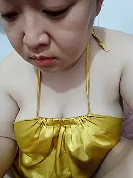 Snapshot of VyOanh2K chatting on May 27, 2026, 3:52 pm VyOanh2K online show from May 27, 2026, 3:52 pm