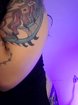 Aria Bennett21 online show from March 16, 2026, 5:44 am