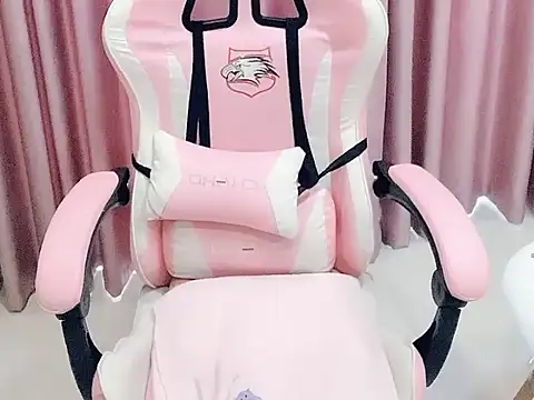 Ming-Ming online show from September 22, 2025, 3:34 am