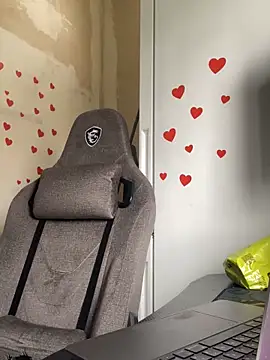 Snapshot of GraceTorrez chatting on March 21, 2025, 6:05 am GraceTorrez online show from March 21, 2025, 6:05 am