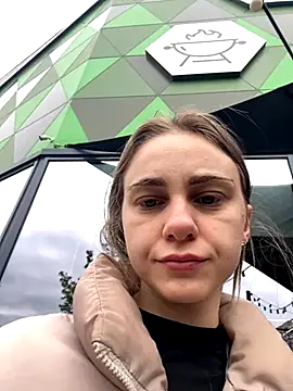 Snapshot of GraceTorrez chatting on November 25, 2025, 8:36 am GraceTorrez online show from November 25, 2025, 8:36 am