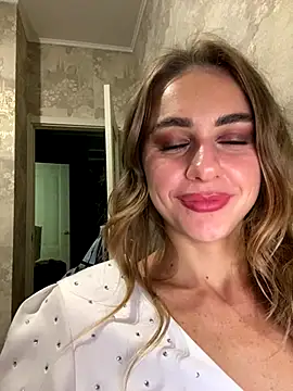 Snapshot of GraceTorrez chatting on September 20, 2025, 4:28 am GraceTorrez online show from September 20, 2025, 4:28 am