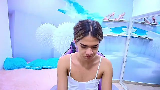 DEMI LEED online show from February 19, 2026, 12:02 pm