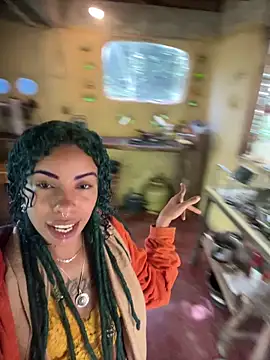 sammoura01 online show from June 20, 2026, 1:05 pm