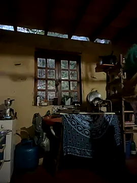 sammoura01 online show from November 13, 2025, 8:57 pm