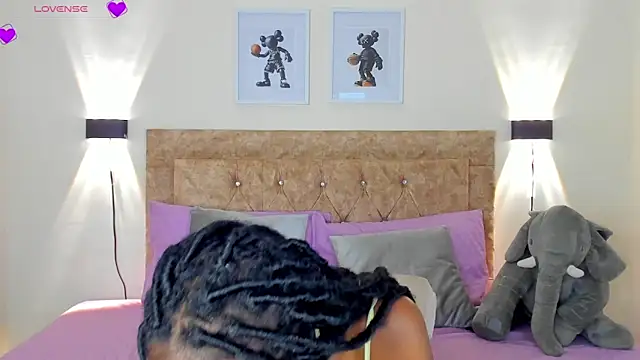 Rihana hot01 online show from March 28, 2026, 12:55 am