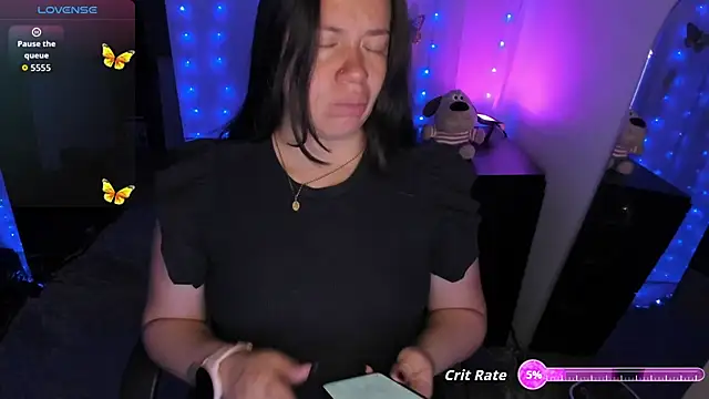 milysauria1 online show from October 6, 2025, 10:05 am