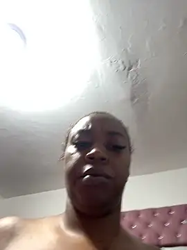 CiaraEbony online show from April 19, 2026, 9:54 am