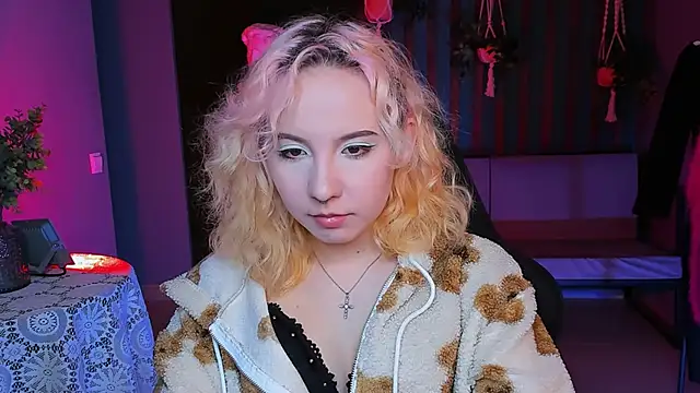 Snapshot of JasmineMilko chatting on February 23, 2025, 5:12 am JasmineMilko online show from February 23, 2025, 5:12 am
