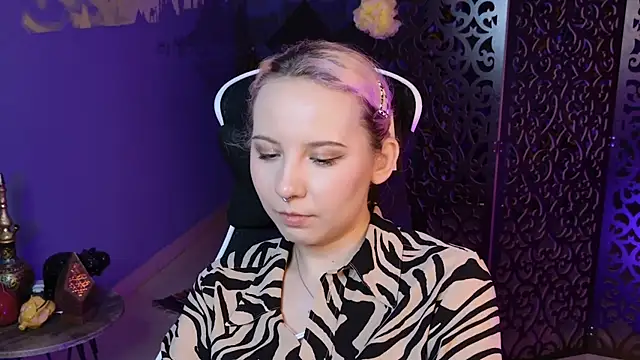 Snapshot of JasmineMilko chatting on March 16, 2025, 11:16 am JasmineMilko online show from March 16, 2025, 11:16 am