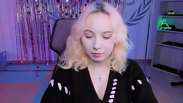 Snapshot of JasmineMilko chatting on February 28, 2025, 8:09 am JasmineMilko online show from February 28, 2025, 8:09 am