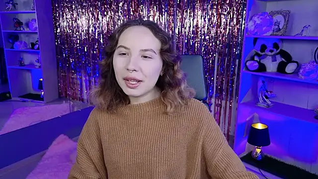 JasmineMilko online show from April 13, 2026, 5:11 am