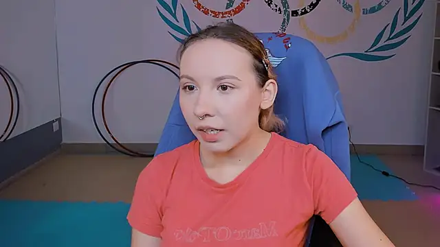 Snapshot of JasmineMilko chatting on September 23, 2025, 5:03 am JasmineMilko online show from September 23, 2025, 5:03 am