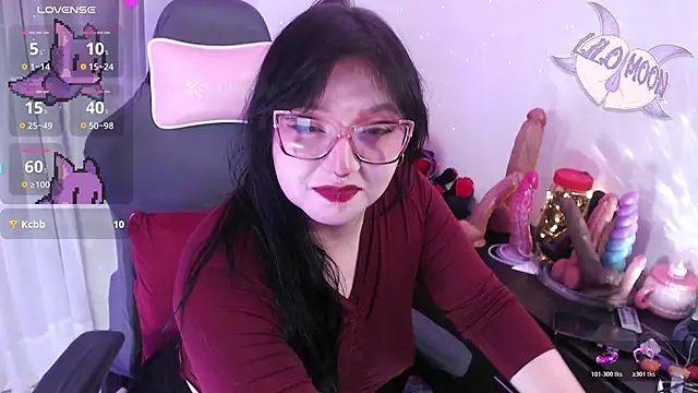 LiloMoon69 online show from April 13, 2026, 2:37 am