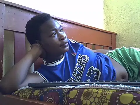 sexyblackya online show from March 16, 2026, 5:26 am