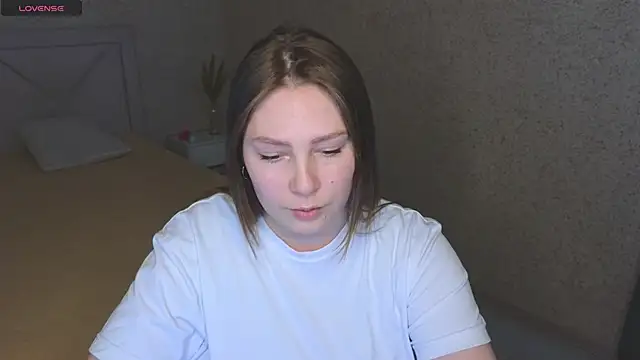 Catherine River online show from March 1, 2025, 12:23 pm