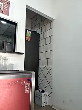 Snapshot of PublicNoFace chatting on February 6, 2025, 4:25 pm PublicNoFace online show from February 6, 2025, 4:25 pm