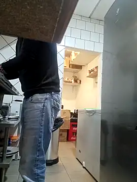 Snapshot of PublicNoFace chatting on February 20, 2025, 2:35 pm PublicNoFace online show from February 20, 2025, 2:35 pm