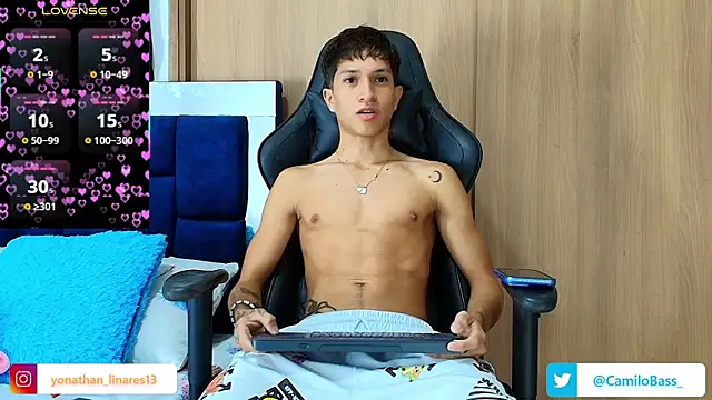  CamiloBass online show from November 29, 2025, 12:00 am