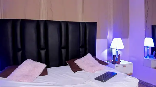 Milf meli online show from October 24, 2025, 7:24 pm