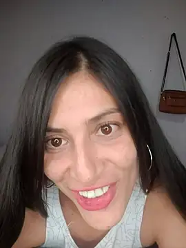 Snapshot of aleja_2024 chatting on March 14, 2025, 10:16 pm aleja 2024 online show from March 14, 2025, 10:16 pm
