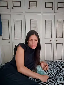 Snapshot of aleja_2024 chatting on September 23, 2025, 9:33 pm aleja 2024 online show from September 23, 2025, 9:33 pm