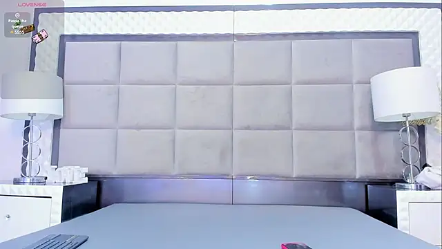 OliviaBurning online show from February 27, 2026, 7:35 pm