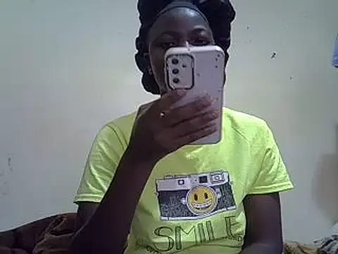 Snapshot of pretty_vivy chatting on January 19, 2025, 6:09 am pretty vivy online show from January 19, 2025, 6:09 am