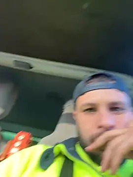 yayaya55598 online show from December 4, 2025, 5:12 pm